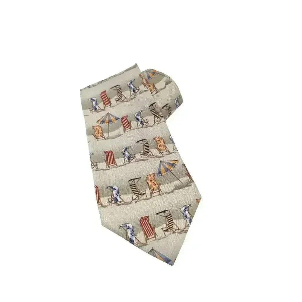 TOMMY BAHAMA 100% Silk Tie Men's Beach Chair Lounge‎ Necktie